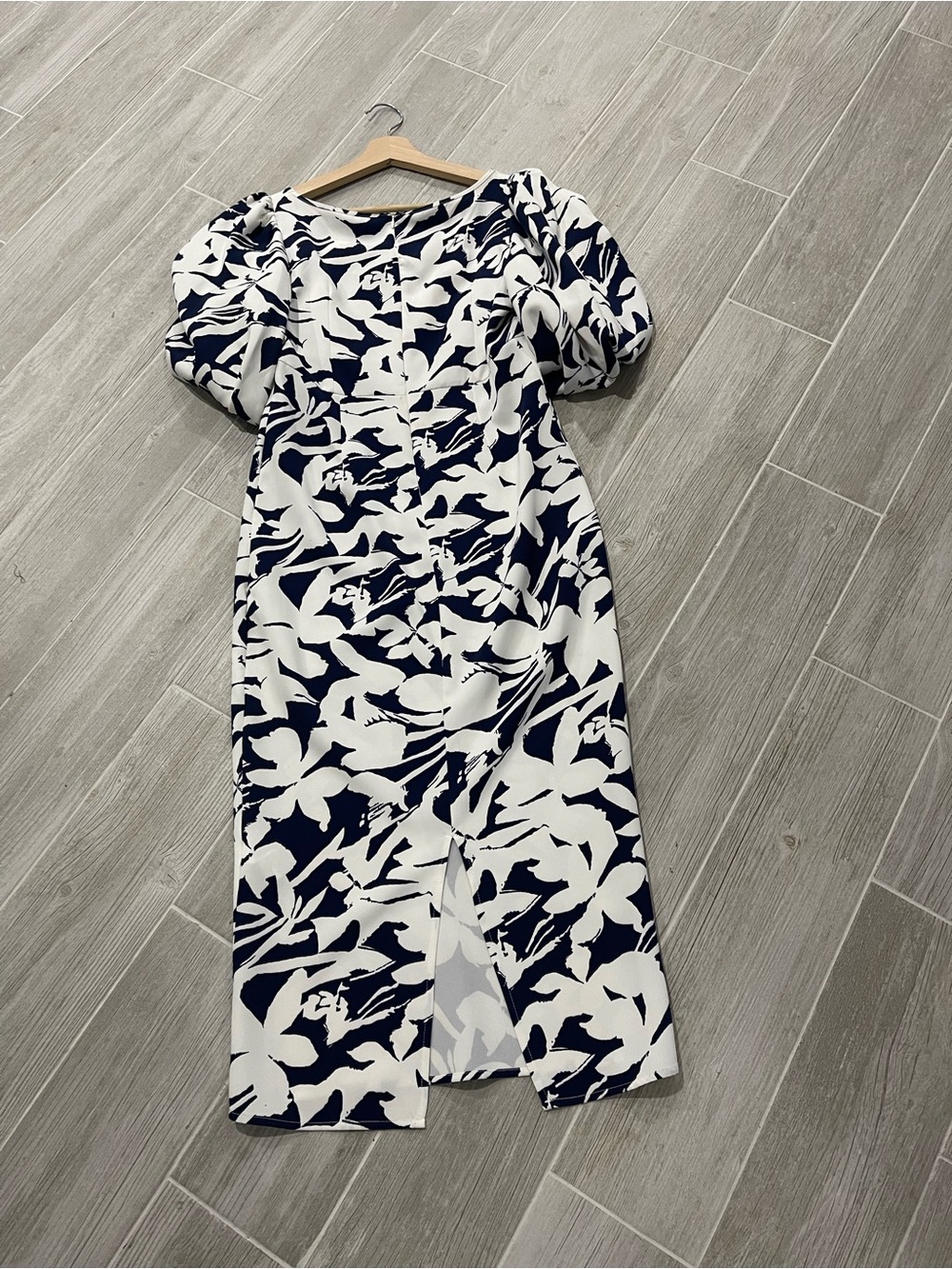 Women’s Navy & White Floral Midi Dress - Picture 2 of 4